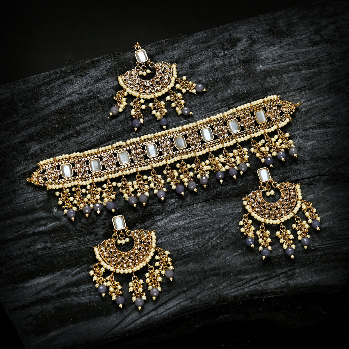 5 Jewelry Trends to Watch in 2024