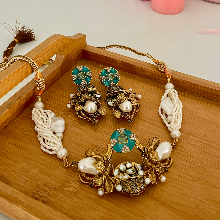 Hoorum Choker Set – CS-47