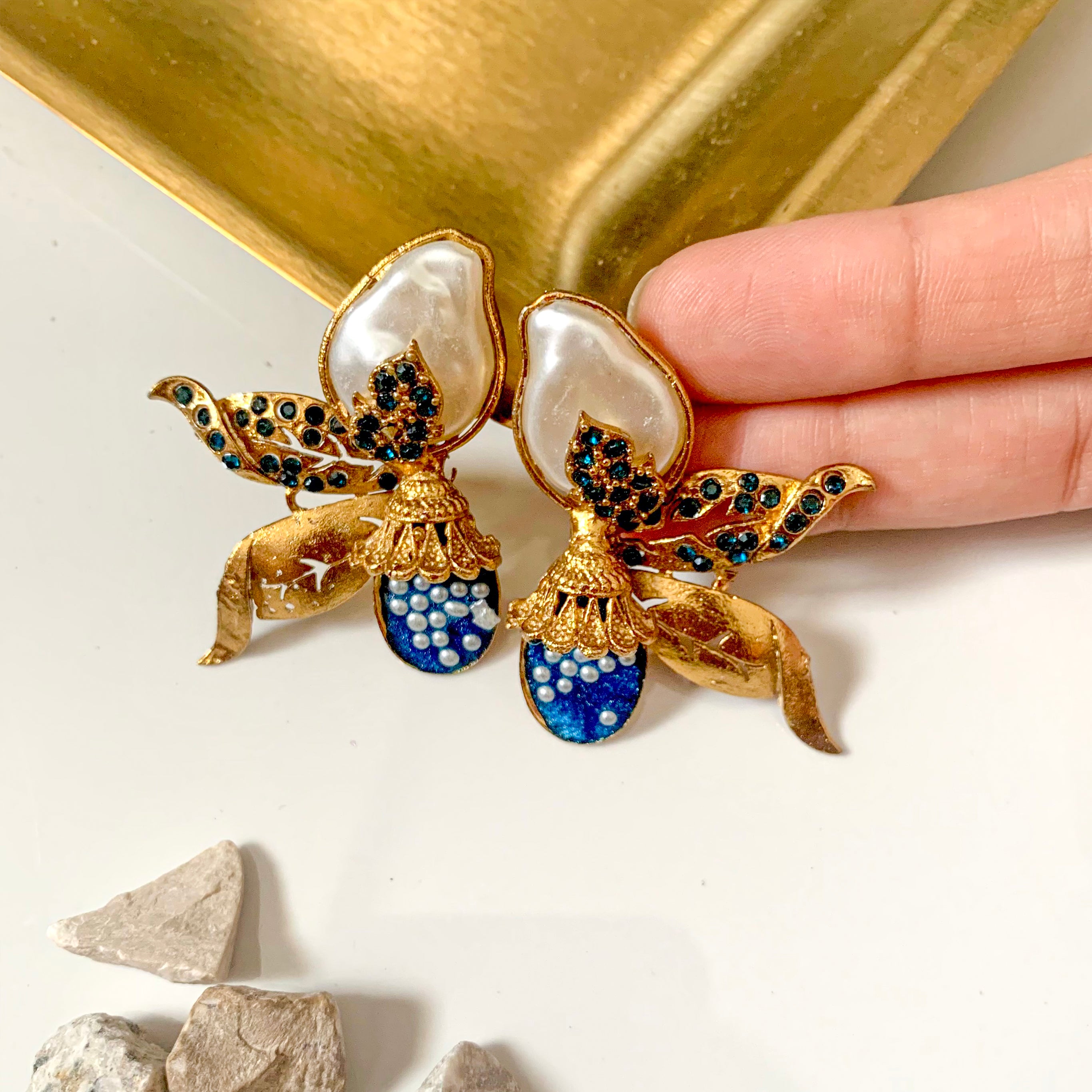 Husn-e-Dil Earrings – ER-86
