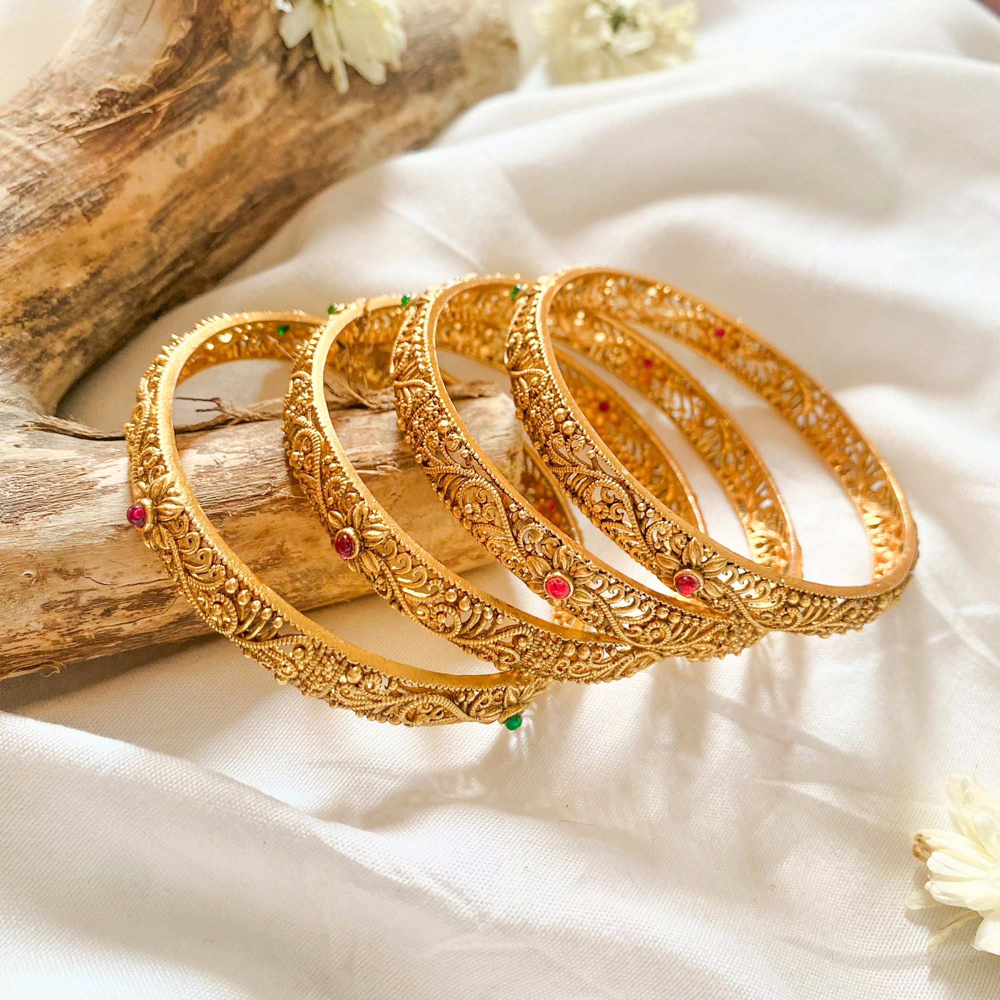 Guzarish Bangles | BN-59