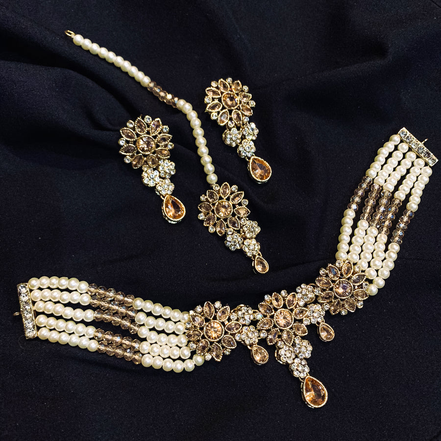 Pearl Charm Fantasy Choker Set CS-43