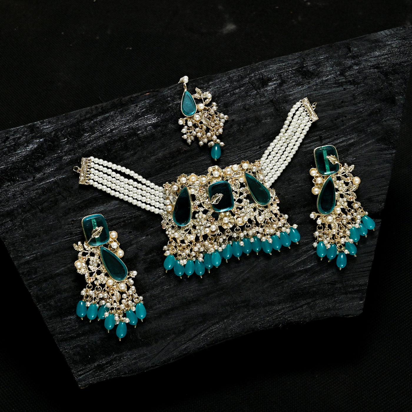 Emerald Pearl Enchantment Choker Set - (CS-08)