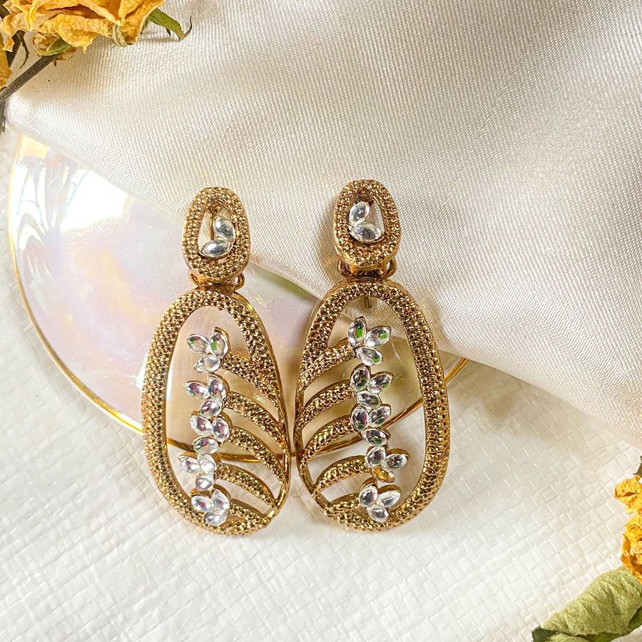 Zunaira Earrings – (ER-119)