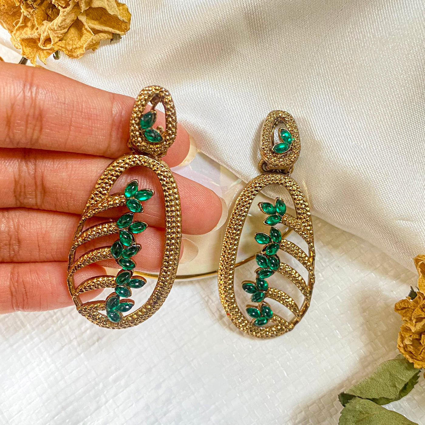 Zunaira Earrings – (ER-119)